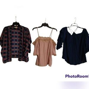 Coco Jameson/1.state/Charlotte russe tops Xs Boho Feminine Ruffled